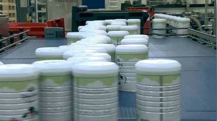 Arla應(yīng)對(duì)“史上最嚴(yán)奶粉新政”的包裝設(shè)計(jì)策略 合規(guī)、透明與品牌重塑